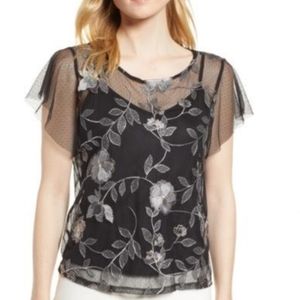 Vince Camuto Sheer Floral Flutter Short Sleeve Blouse Sz Small Black